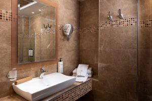 superior room thessaloniki 14