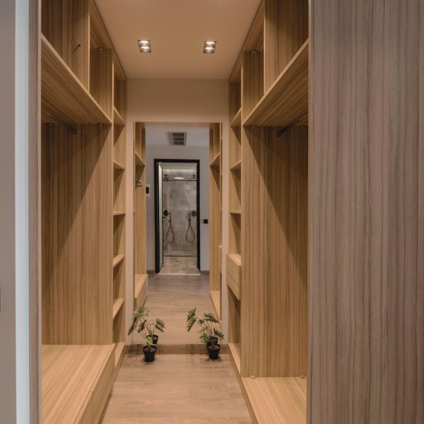 Experience true living luxury of SuiteLife🤎

Μια διαφορετική εμπειρία διαμονής στη σουίτα του ξενοδοχείου μας.